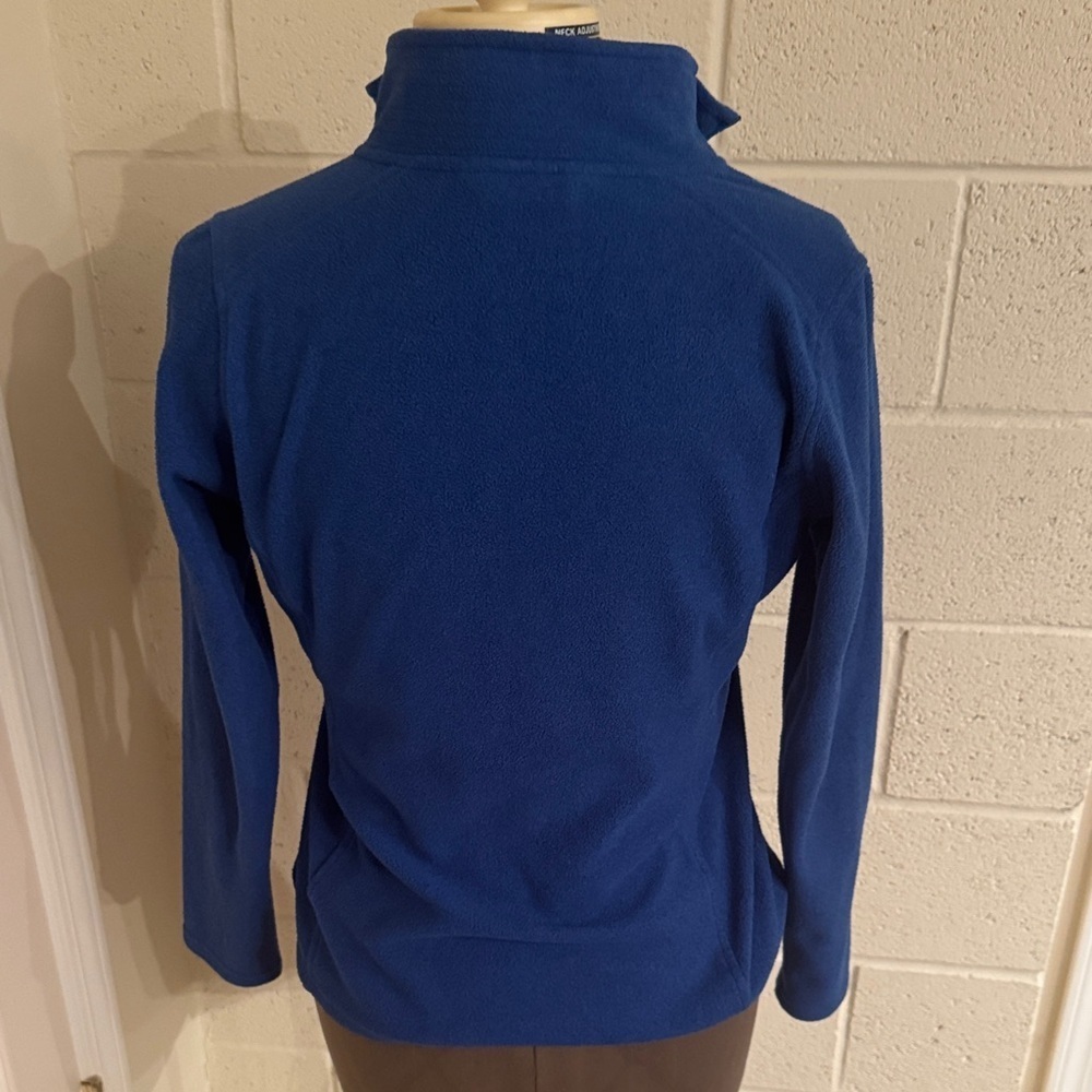 The North Face Blue Fleece Jacket - Picture 4 of 4